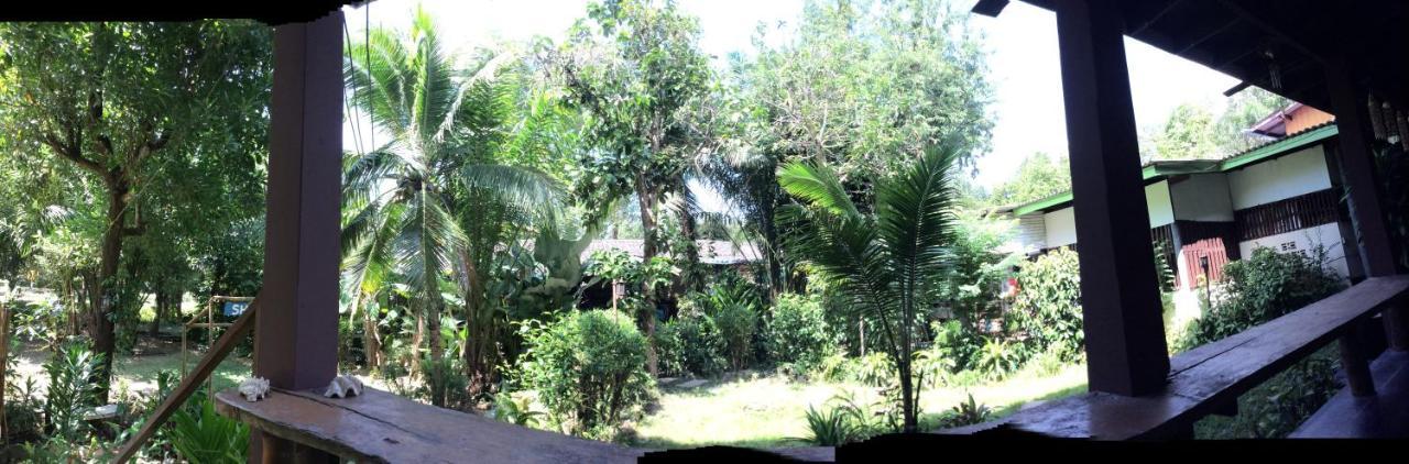 Happy Days Guest House Ko Kut Экстерьер фото