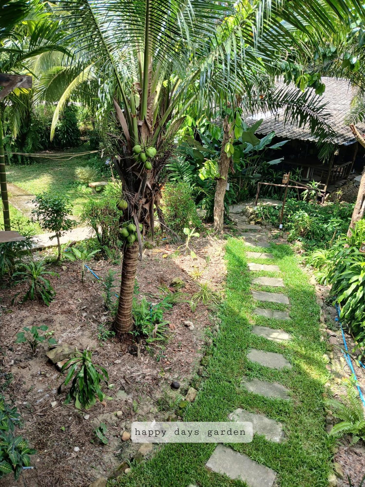 Happy Days Guest House Ko Kut Экстерьер фото